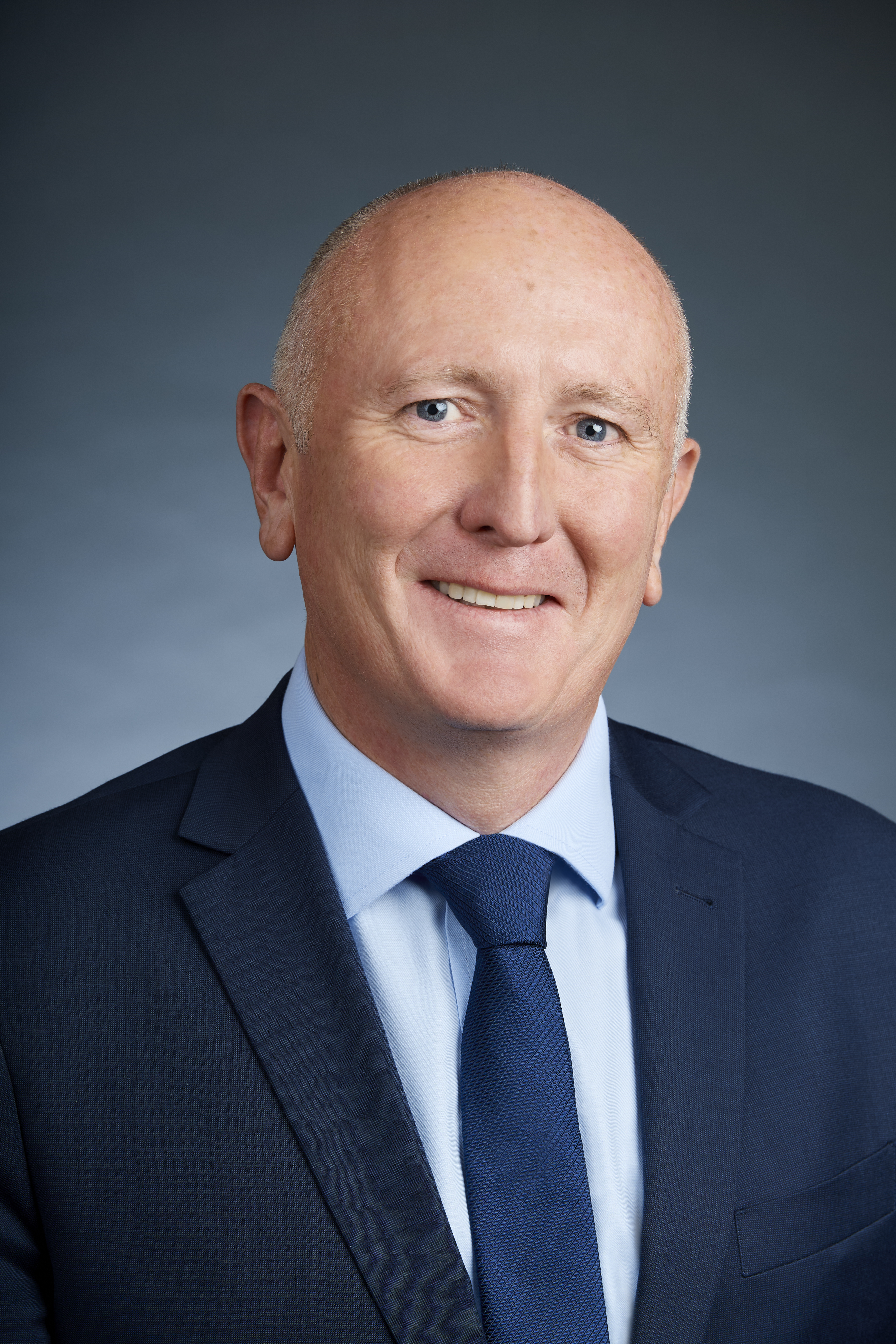 Hon Stephen Dawson MLC